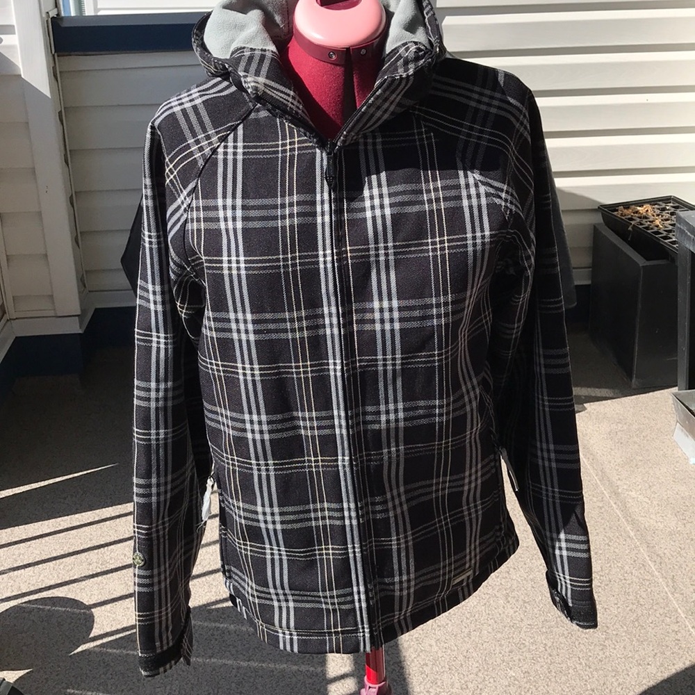 Snowboarding jacket